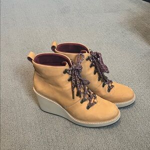 Toms Tan Wedge Boots